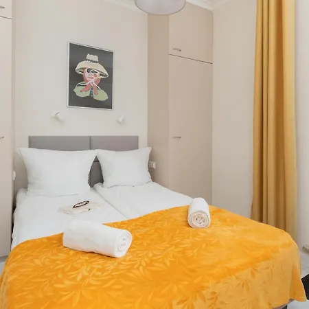 Sunny Seaside With Terrace & Parking By Renters Jastrzębia Góra