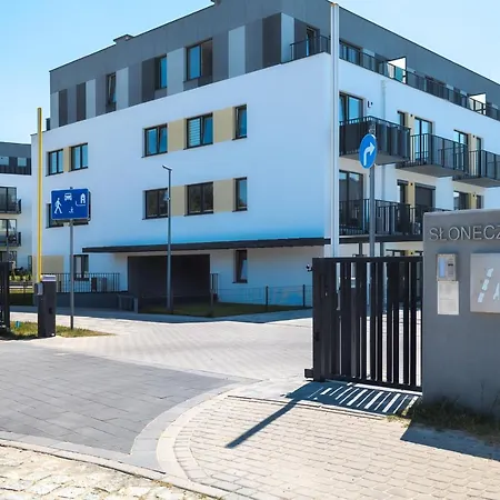 Sunny Seaside With 25m2 Terrace & Parking By Renters * Jastrzębia Góra