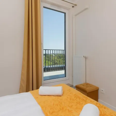 Sunny Seaside With Terrace & Parking By Renters Apartmán Jastrzębia Góra